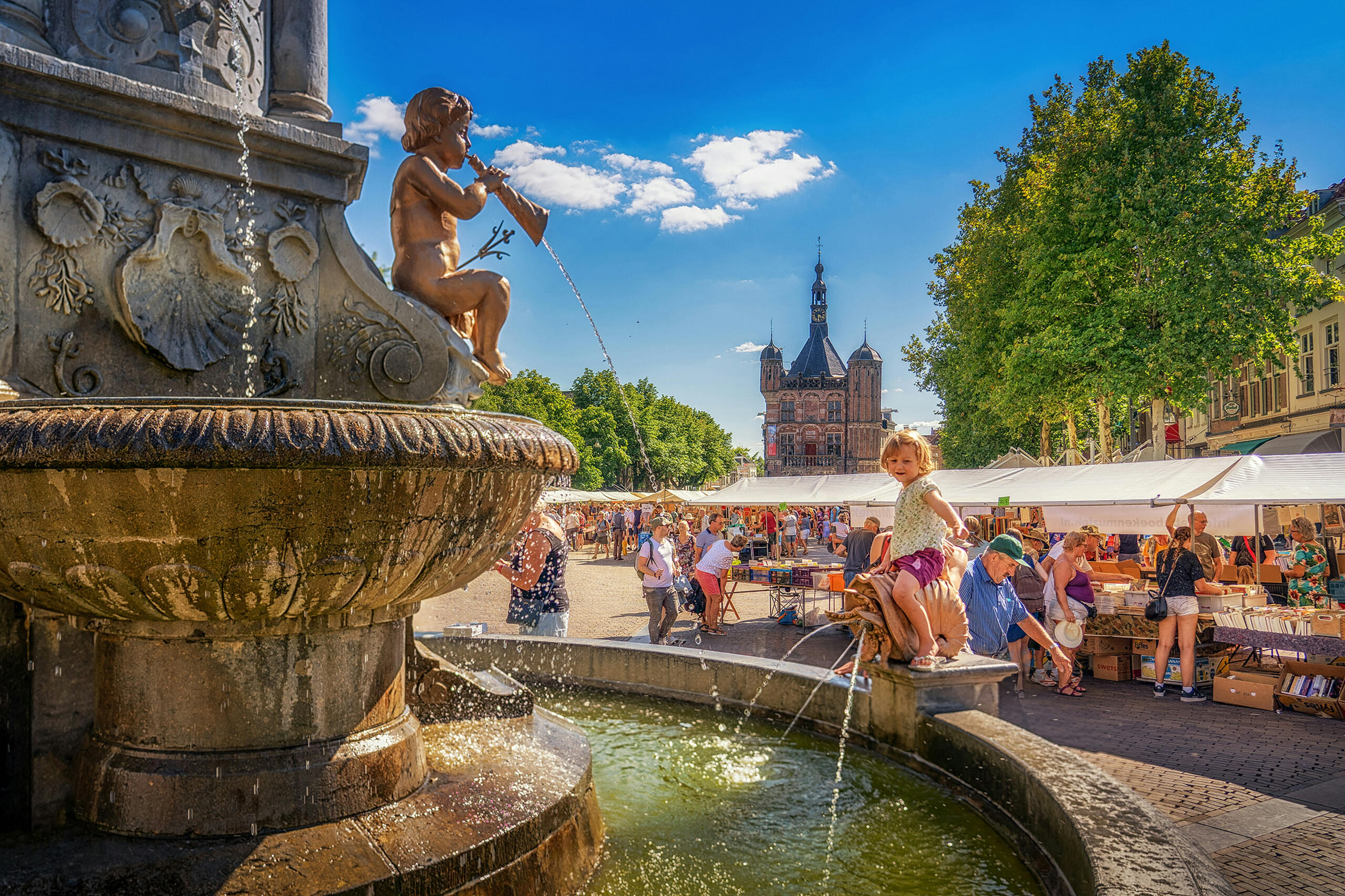 Winkelen, shoppen en markten in Deventer Winkelen, shoppen en markten in Deventer